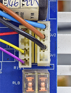 id classic ff250 h20882 pcb gv and aps plugs.jpg